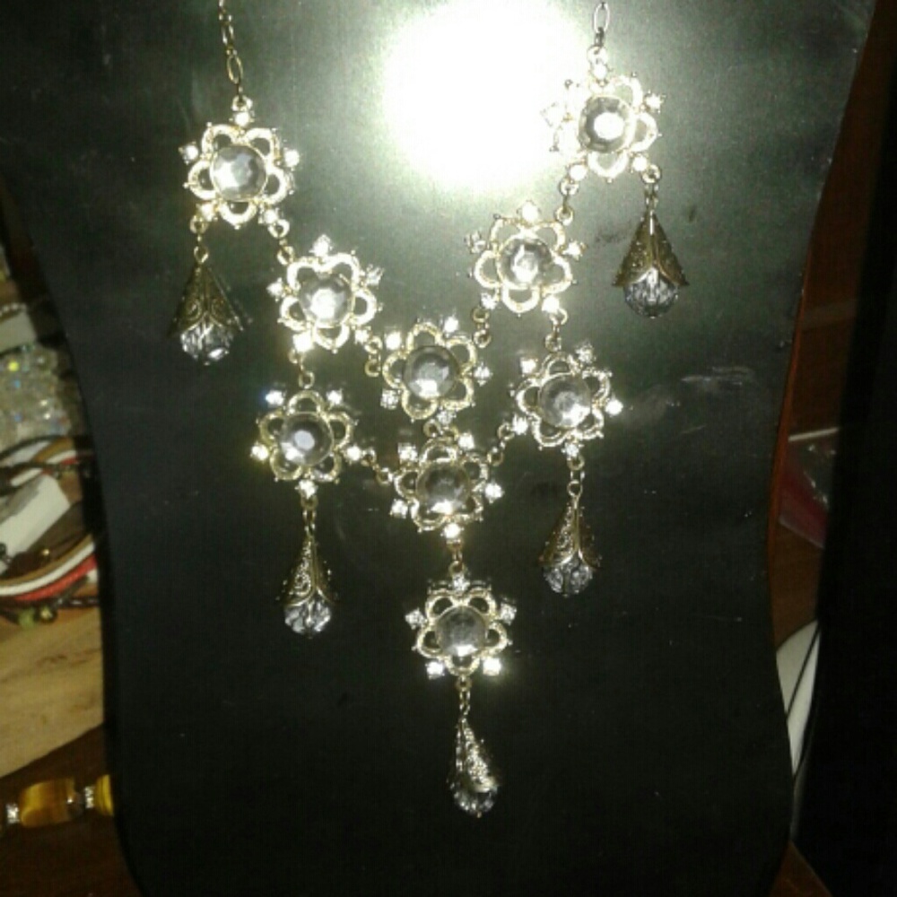 ON SALE! Vintage floral statement rhinestones necklace Dangles silver filigree